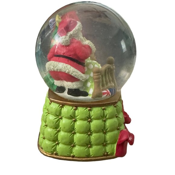Baby's 1st Christmas Music Box Snow Globe Plays We Wish You A Merry Christmas - Picture 3 of 5